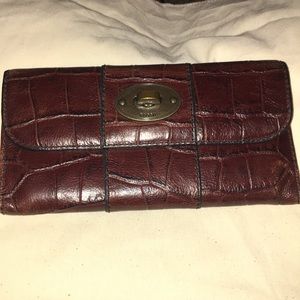 Fossil wristlet